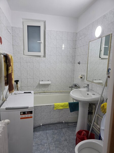 Baba Novac intersectie Campia Libertatii, vav parc IOR